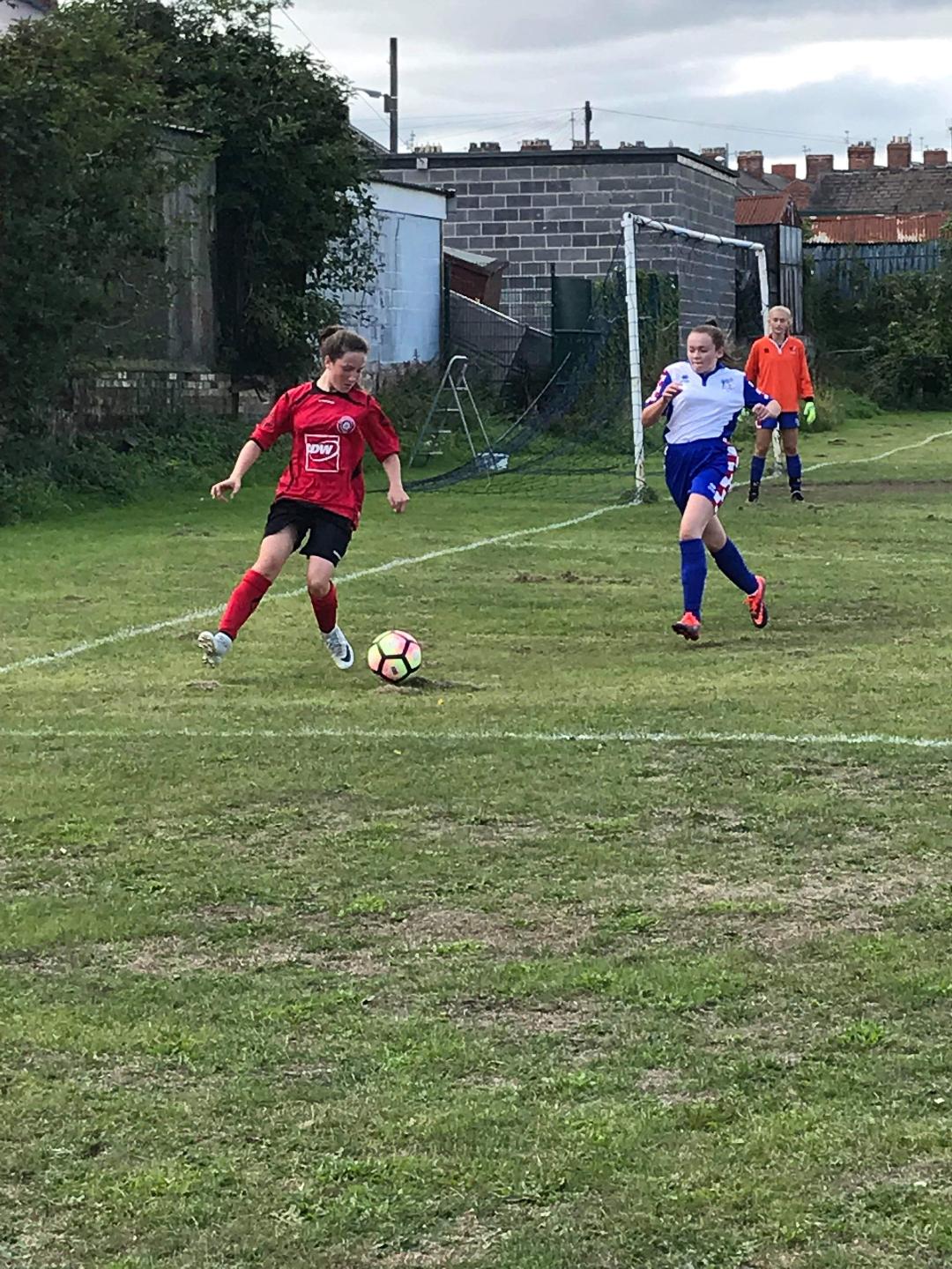 Lumley player with ball at feet